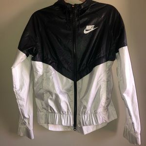Nike Windbreaker Black and White Reflective